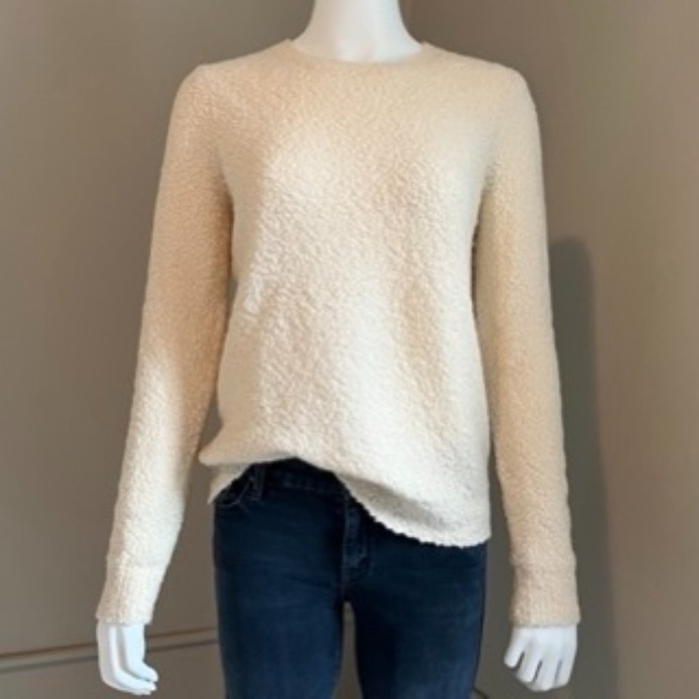 Theory Jaidyn Veiling Wool Blend Crewneck Boucle Sweater in Ivory S